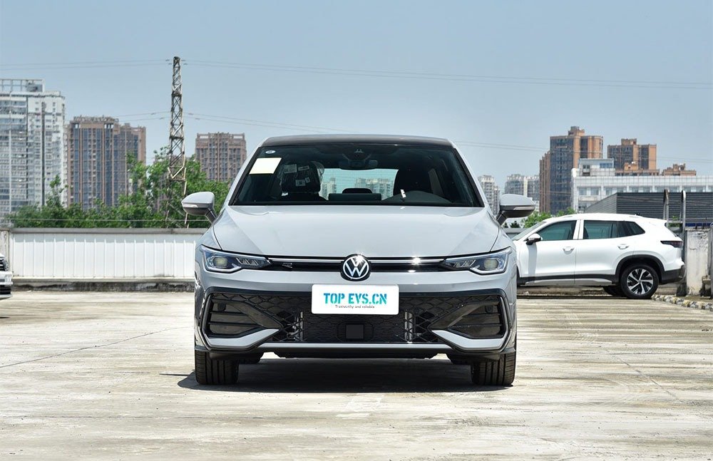 imgi_3_1_3(21) Volkswagen Golf 2026 – Buy Direct From China | CHINESE CAR IN EUROPE - Image 1