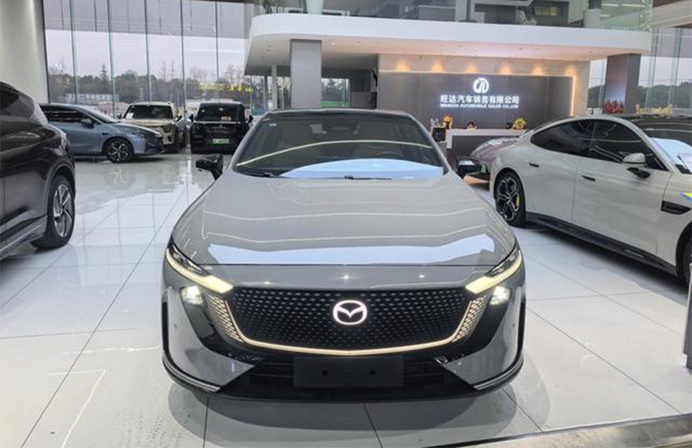 imgi_3_Mazda ez 6 1 Mazda EZ-6 2026 Model Pure Electric 600 Premium Edition – Factory Price From China | EVOVED - Image 1