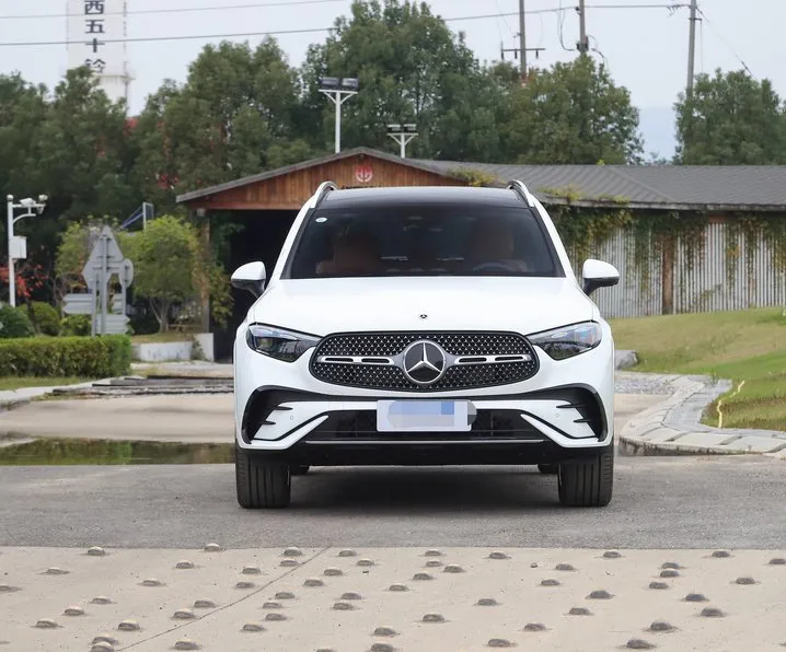 imgi_87_2024-Mercedes-Benz-Glc-Hybrid-SUV-Eco-Friendly-New-Energy-Vehicle 2026 Mercedes Benz Glc Hybrid SUV - Eco-Friendly Vehicle – In Stock in China | EVOVED - Image 1